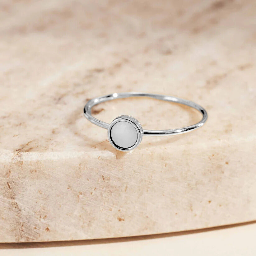 Minimalist Silver Circle Accent Ring