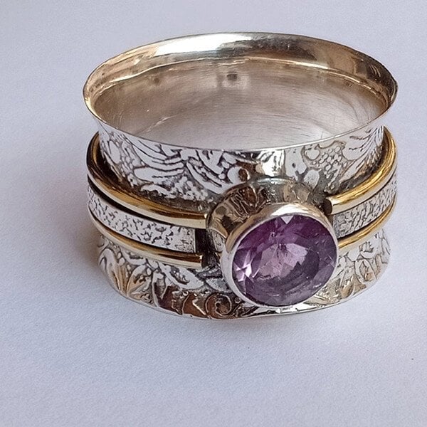 Vintage Amethyst Floral Meditation Ring