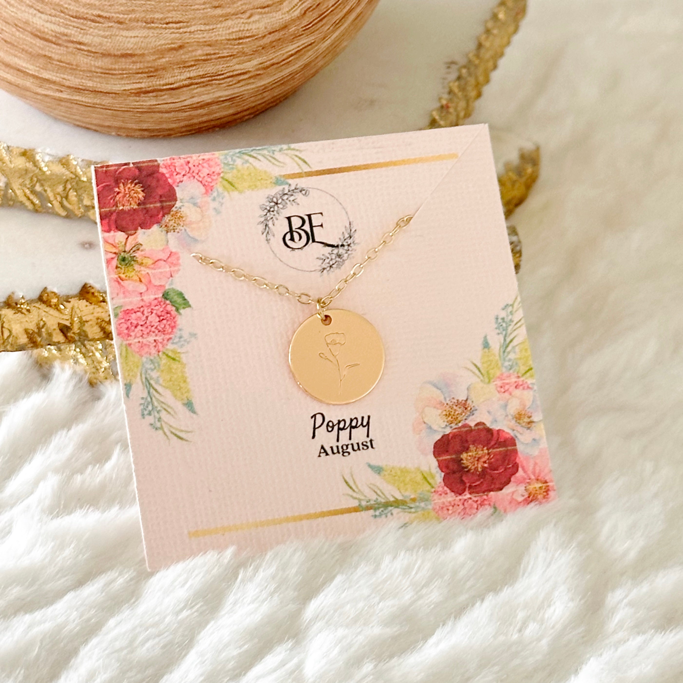 Snowdrop Birth Flower Pendant Necklace in Gold for January