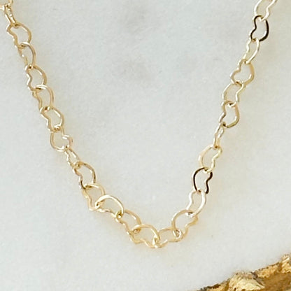 Amore Heart Link Choker Necklace in Gold