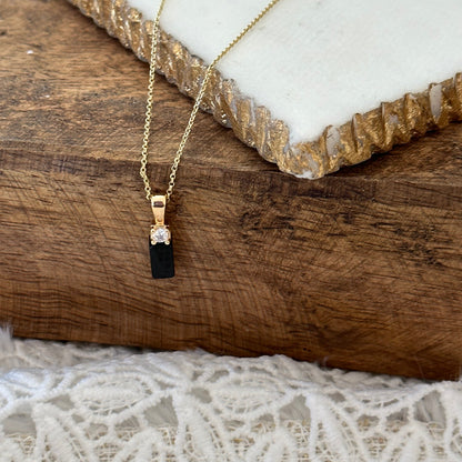 Black Onyx Bar Pendant Necklace in Gold