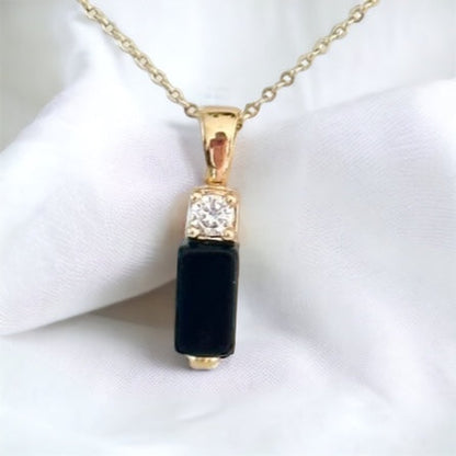 Black Onyx Bar Pendant Necklace in Gold