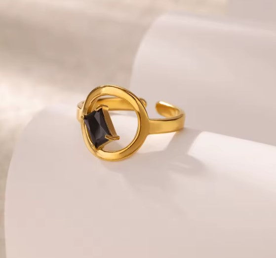 Geometric Black Stone Circle Ring in Gold Tone