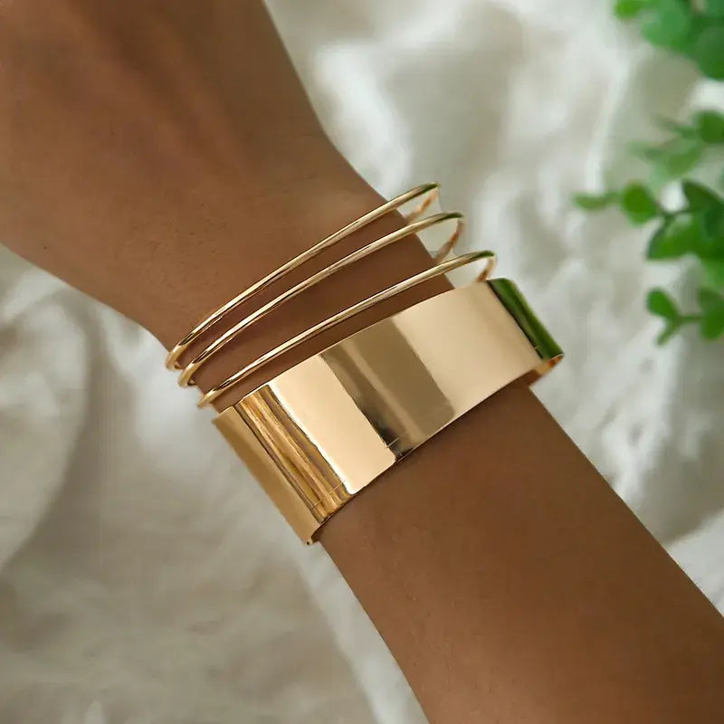 Minimalist Spiral Cuff Bracelet in Gold Tone